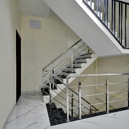 Oyo Hotel Dr Greens Indore Exterior photo